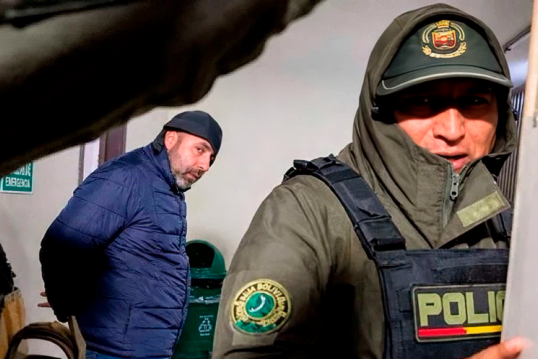 Ex asesor de Milei detenido en Bolivia por intento de femicidio: hallaron mensaje pidiendo eliminar a su ex pareja