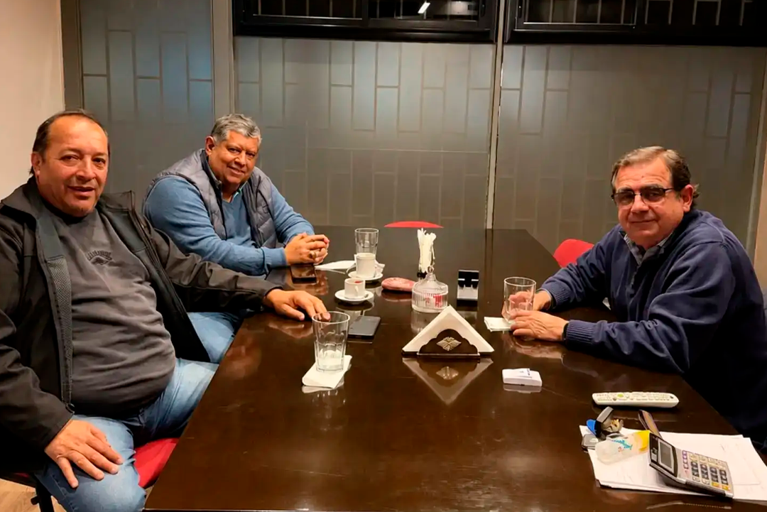 Un dirigente peronista impulsó la candidatura de Fernando Jalil, hermano del gobernador, a la gobernación 2027